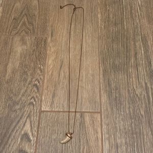 🧡 Women’s necklace